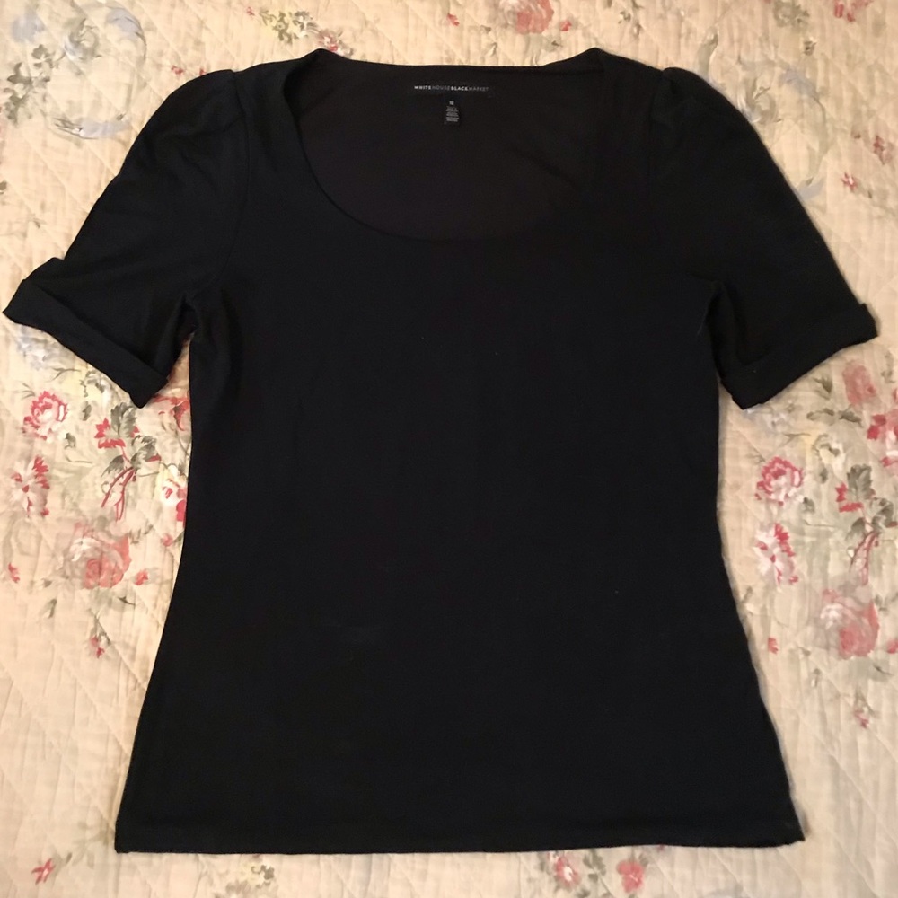 White House Black Market scoop black top medium